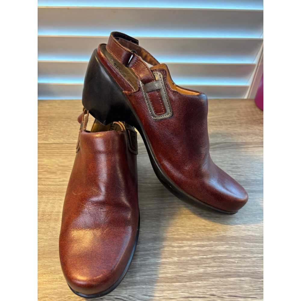 Naot Brown Leather Slingback Clog Mule Euro 41